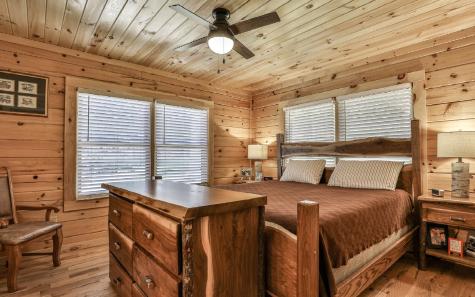 627 Walker Ridge Ellijay GA 30540