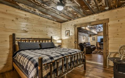 627 Walker Ridge Ellijay GA 30540