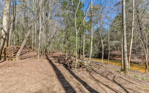 627 Walker Ridge Ellijay GA 30540