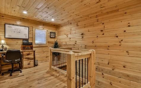 627 Walker Ridge Ellijay GA 30540