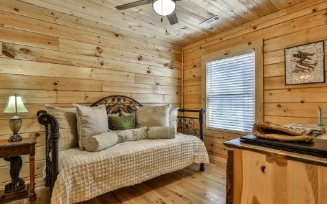 627 Walker Ridge Ellijay GA 30540