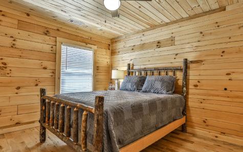 627 Walker Ridge Ellijay GA 30540