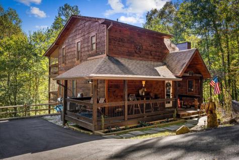 111 Windy Valley Spur Blue Ridge GA 30513