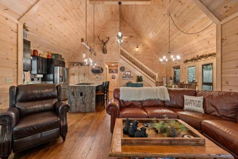 111 Windy Valley Spur Blue Ridge GA 30513