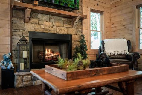 111 Windy Valley Spur Blue Ridge GA 30513