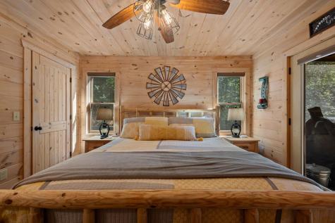 111 Windy Valley Spur Blue Ridge GA 30513