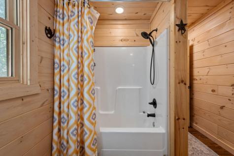 111 Windy Valley Spur Blue Ridge GA 30513