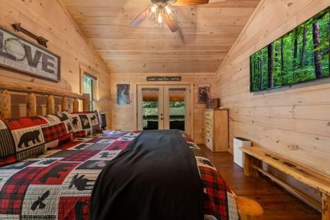 111 Windy Valley Spur Blue Ridge GA 30513