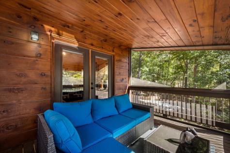 111 Windy Valley Spur Blue Ridge GA 30513