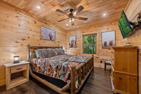 111 Windy Valley Spur Blue Ridge GA 30513