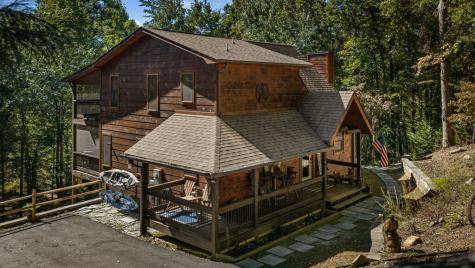 111 Windy Valley Spur Blue Ridge GA 30513