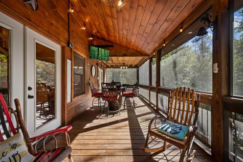 111 Windy Valley Spur Blue Ridge GA 30513