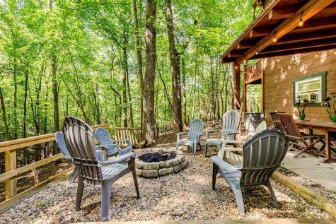 32 Bear Court Ellijay GA 30540
