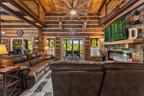 309 Elmwood Circle Ellijay GA 30540