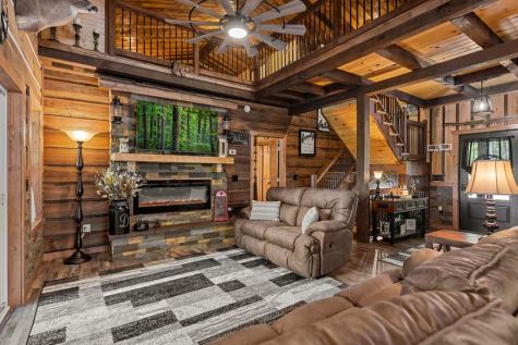 309 Elmwood Circle Ellijay GA 30540