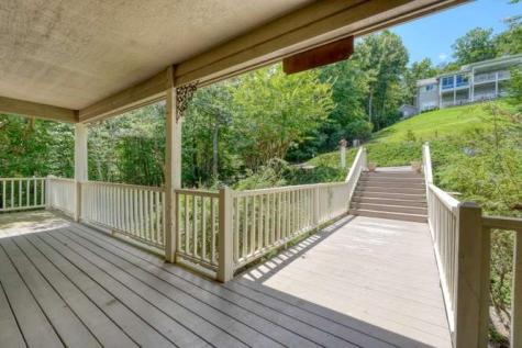100 Sourwood Lane Hayesville NC 28904
