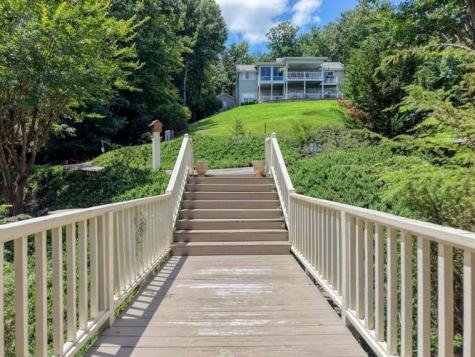100 Sourwood Lane Hayesville NC 28904