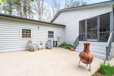 9045 Betty Jo Circle Young Harris GA 30582