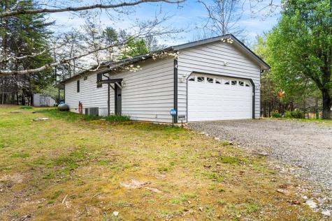 9045 Betty Jo Circle Young Harris GA 30582