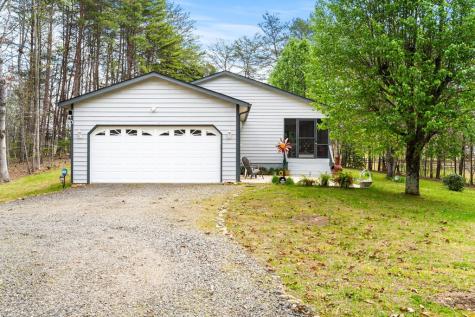 9045 Betty Jo Circle Young Harris GA 30582
