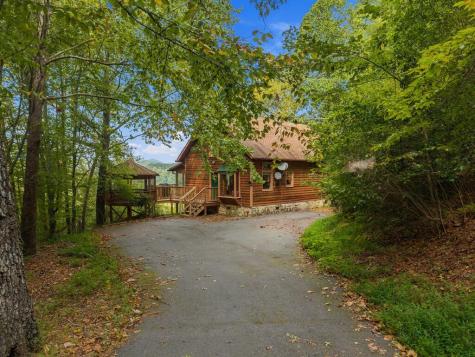 517 Ridge Road Blue Ridge GA 30513