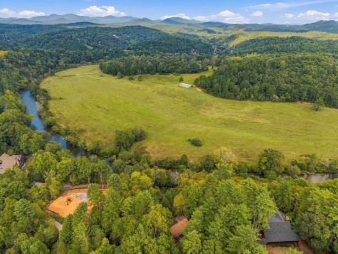 517 Ridge Road Blue Ridge GA 30513