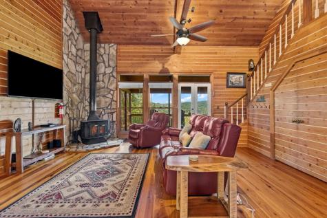 517 Ridge Road Blue Ridge GA 30513