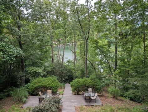 301 Hidden Cove Crossover Hayesville NC 28904