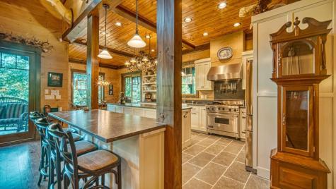 301 Hidden Cove Crossover Hayesville NC 28904