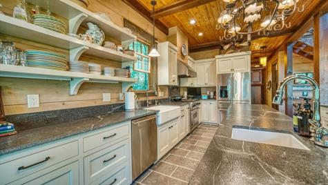 301 Hidden Cove Crossover Hayesville NC 28904