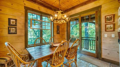 301 Hidden Cove Crossover Hayesville NC 28904