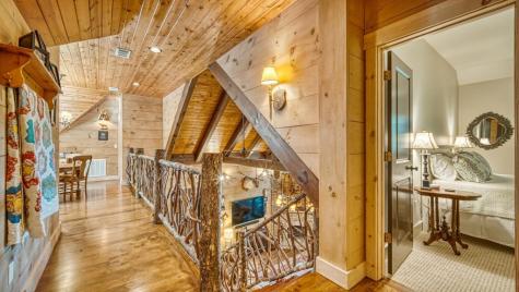 301 Hidden Cove Crossover Hayesville NC 28904