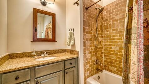 301 Hidden Cove Crossover Hayesville NC 28904