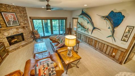 301 Hidden Cove Crossover Hayesville NC 28904