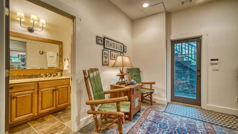 301 Hidden Cove Crossover Hayesville NC 28904