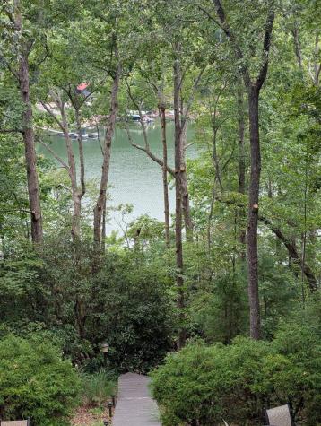301 Hidden Cove Crossover Hayesville NC 28904