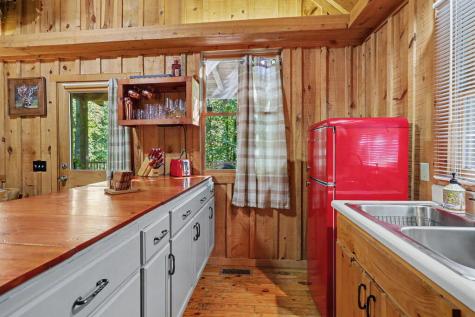 85 Lois Lane Blairsville GA 30512