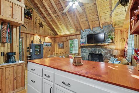 85 Lois Lane Blairsville GA 30512