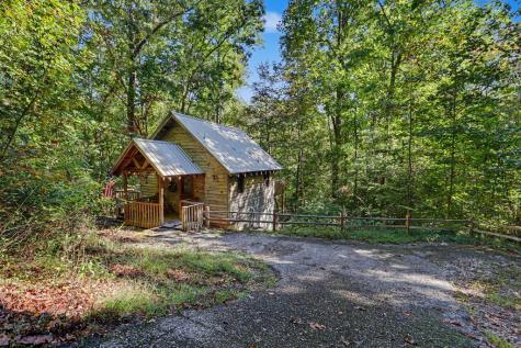 85 Lois Lane Blairsville GA 30512