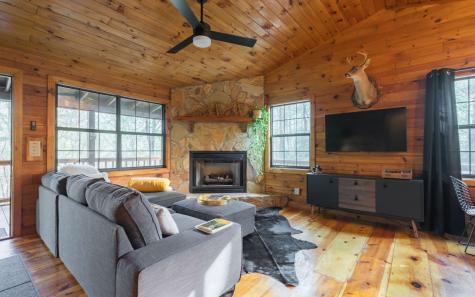 1311 Little Bushy Head Road Blue Ridge GA 30513