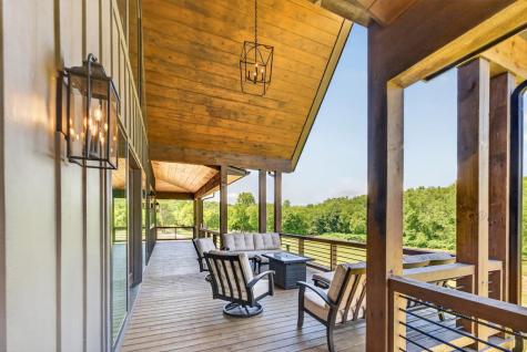 1753 Grassy Creek Road Copperhill TN 37317