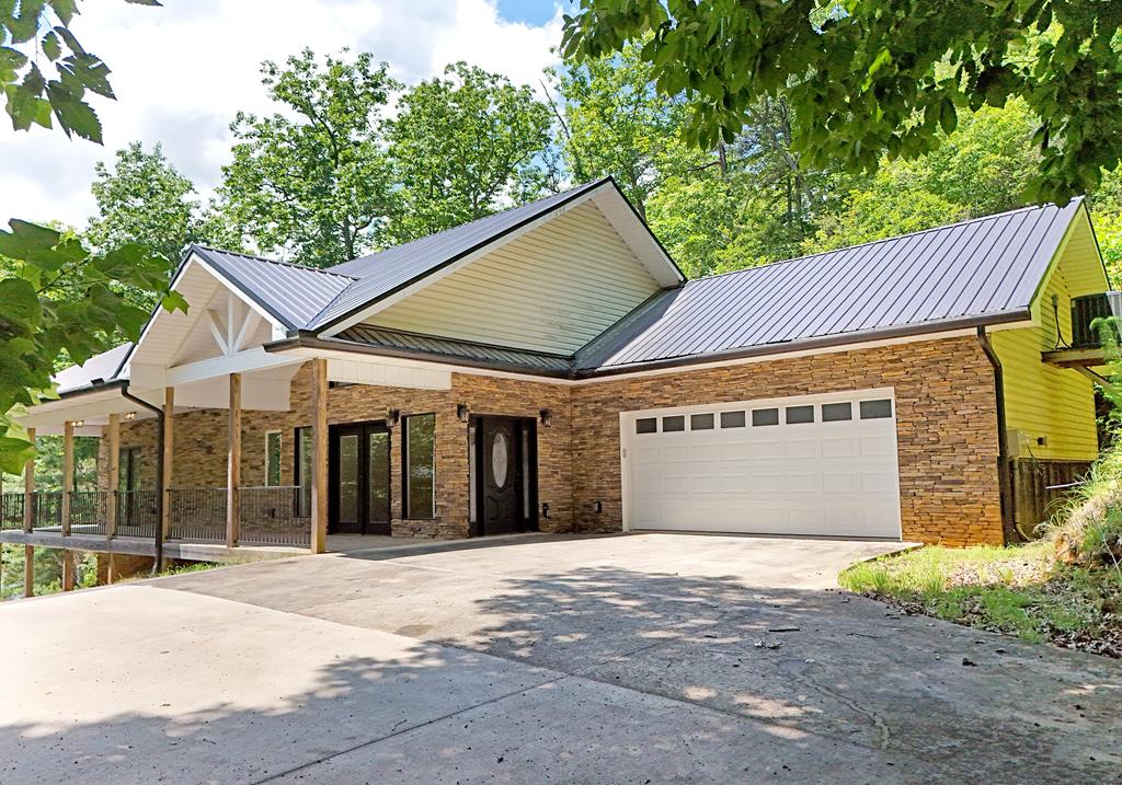 714 Mountain View Road Hiawassee GA 30546