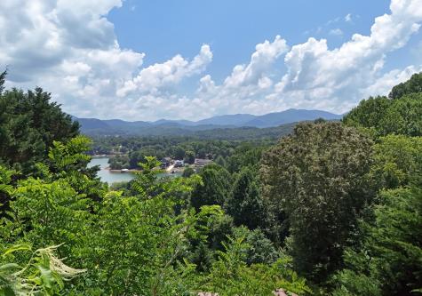 714 Mountain View Road Hiawassee GA 30546