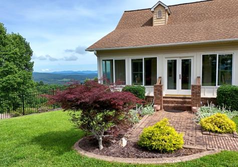 237 Terrace Lane Blairsville GA 30512
