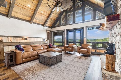 142 Mountain Trace Ellijay GA 30540