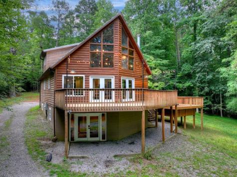 2 Watson Gap Road Mineral Bluff GA 30559
