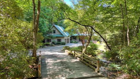 1080 Chairmaker Drive Hayesville NC 28904