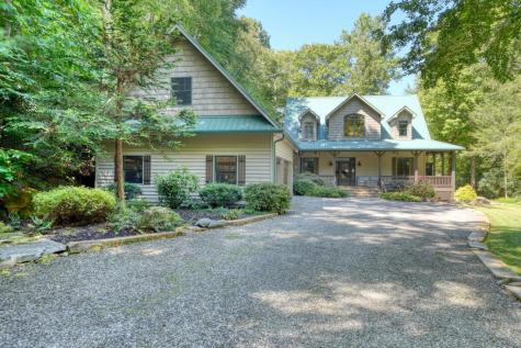 1080 Chairmaker Drive Hayesville NC 28904