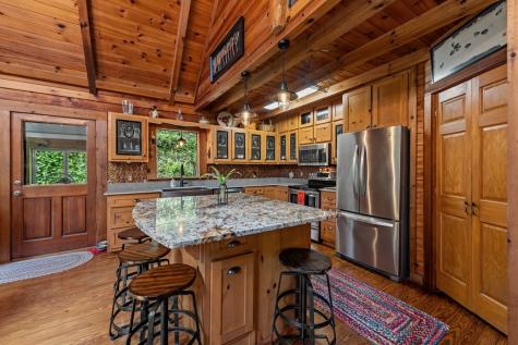 138 Wolf Creek Estates Mineral Bluff GA 30559