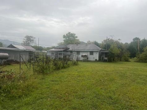 308 Connaheta Avenue Andrews NC 28901